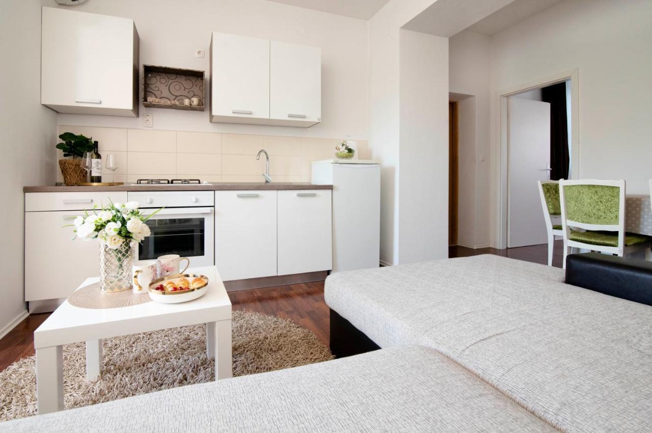 Apartment Alkar سيني المظهر الخارجي الصورة