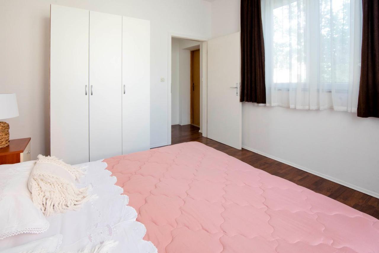 Apartment Alkar سيني المظهر الخارجي الصورة